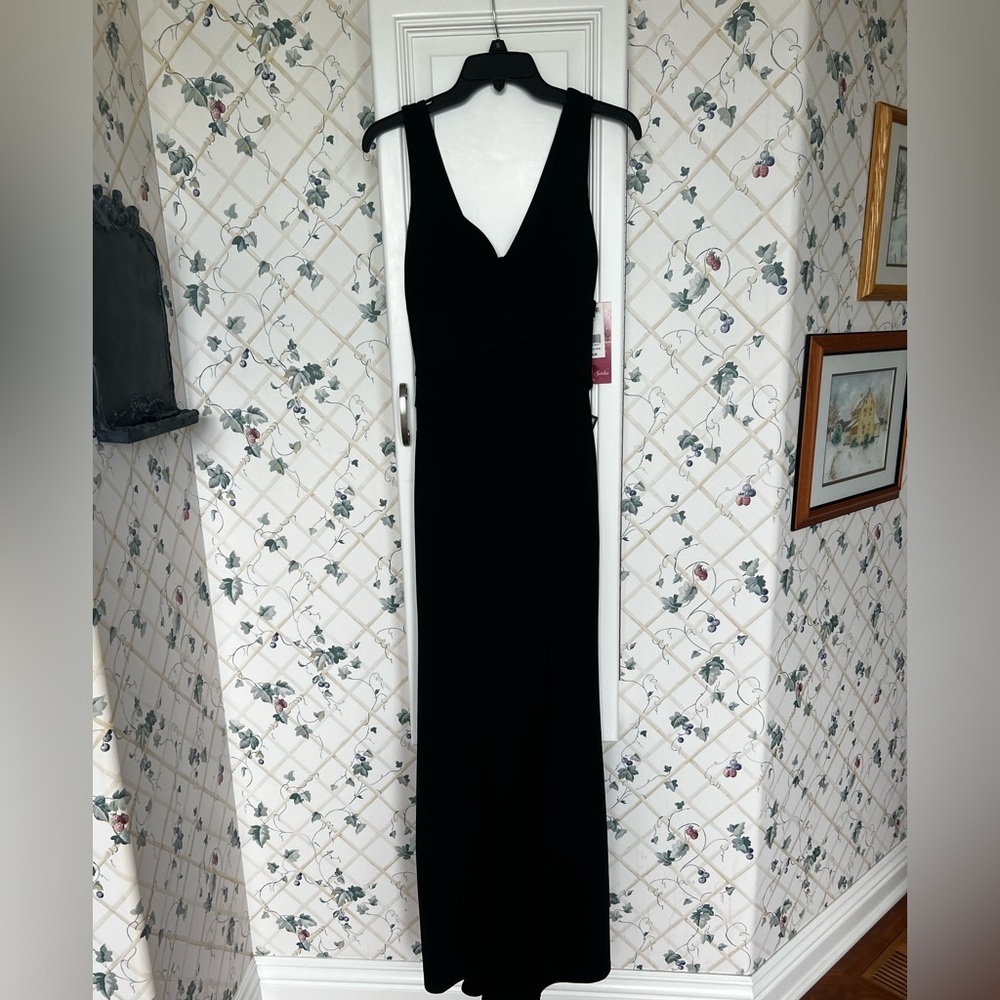 CLEARANCE Women’s Sexy Black Floor Length Sweetheart Neckline Dress W Leg Slit - Picture 6 of 16